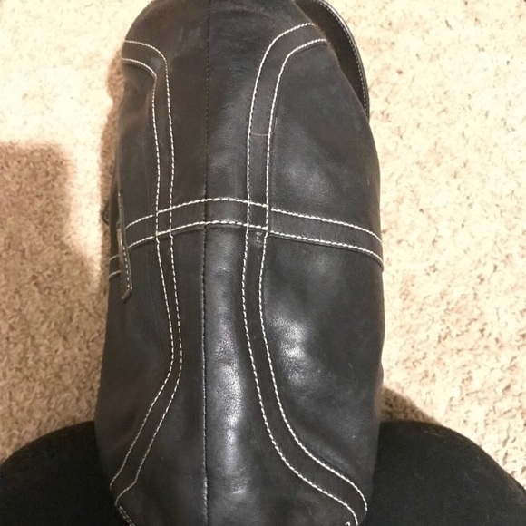 (Repost) Auth Coach Purse - Picture 4 of 8